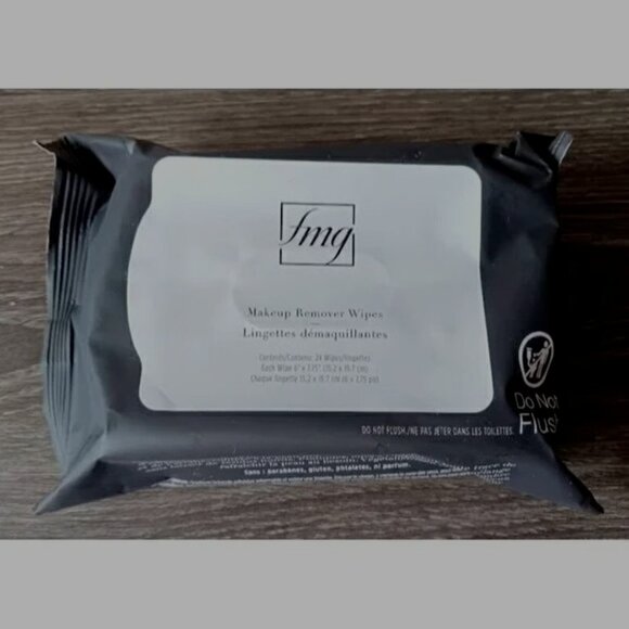 Avon fmg Makeup Remover Cleansing Facial Wipes  Vitamin E  24 Wipes - Picture 1 of 2